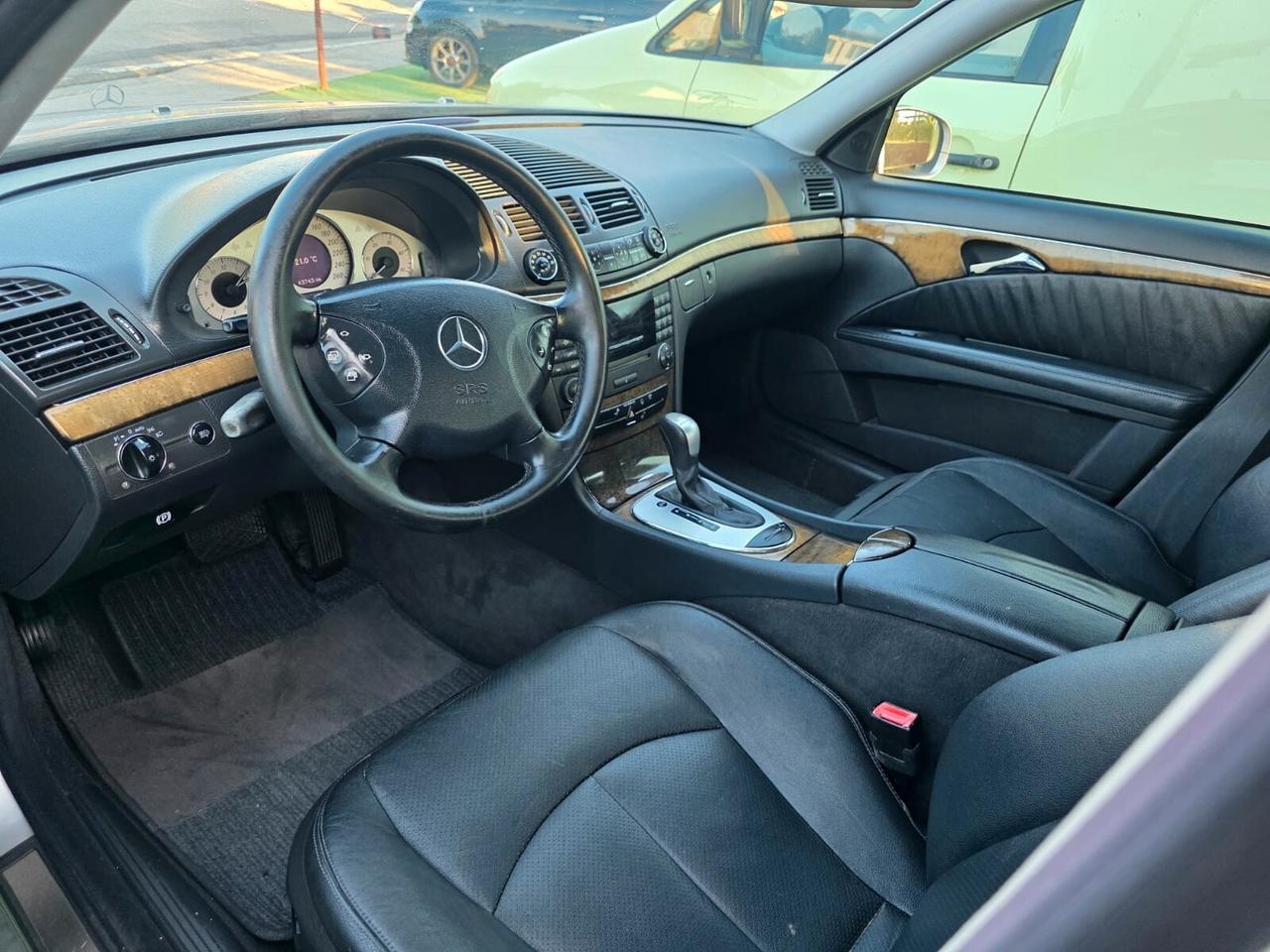 Mercedes-benz E 270 CDI cat Avantgarde