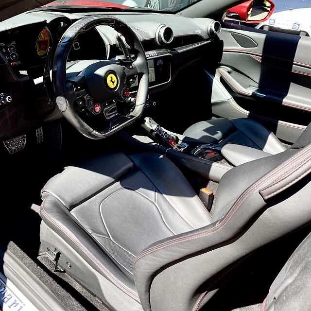 Ferrari Portofino Portofino solo 8,900km rosso Portofino