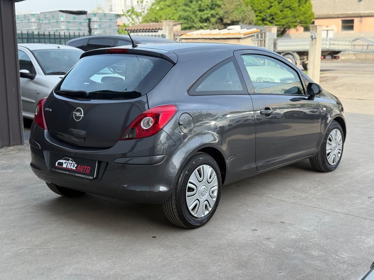Opel Corsa 1.2 85CV 3 porte GPL-TECH b-color