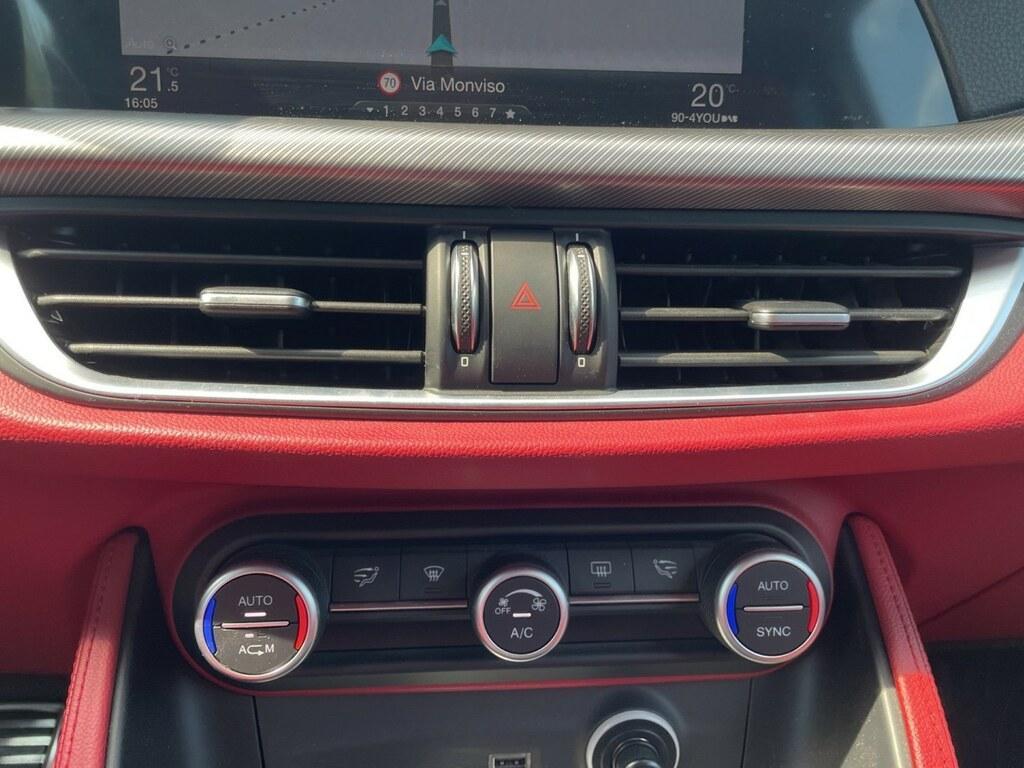 Alfa Romeo Stelvio 2.2 Turbo Business Q4 Auto