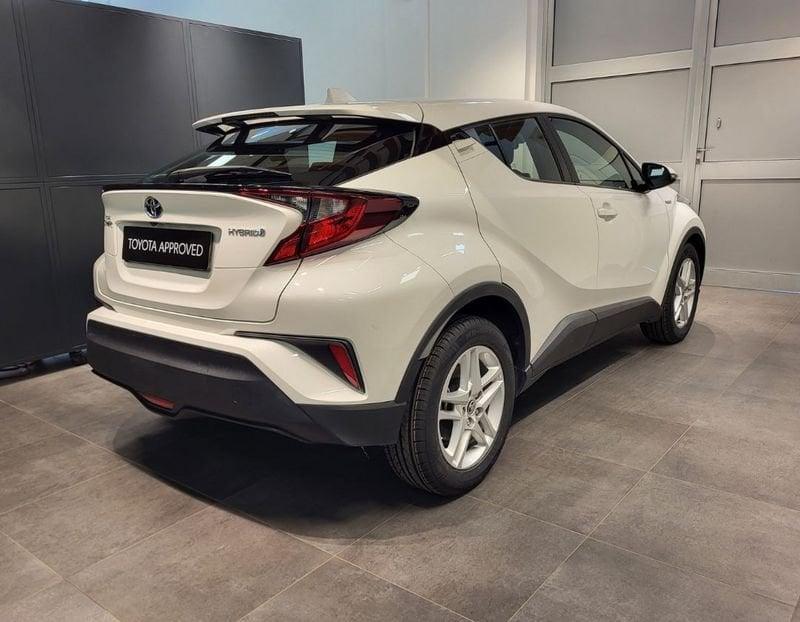 Toyota C-HR 1.8 Hybrid E-CVT Active