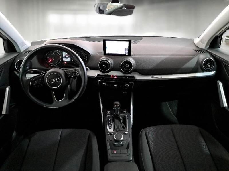 Audi Q2 35 TDI quattro S tronic Business