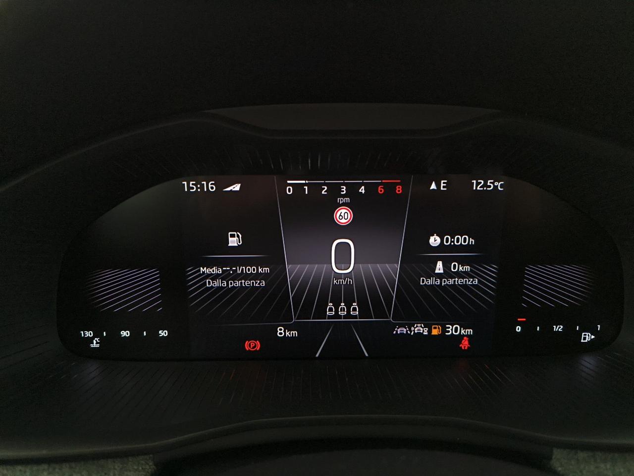 Skoda Kamiq 1.0 tsi black dots 115cv