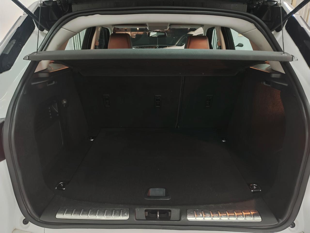 Land Rover Range Evoque 2.2 TD4 5p. Dynamic