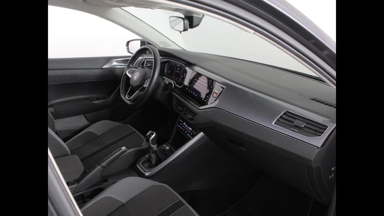 VOLKSWAGEN Polo VI 2022 - Polo 1.0 tsi Style 95cv