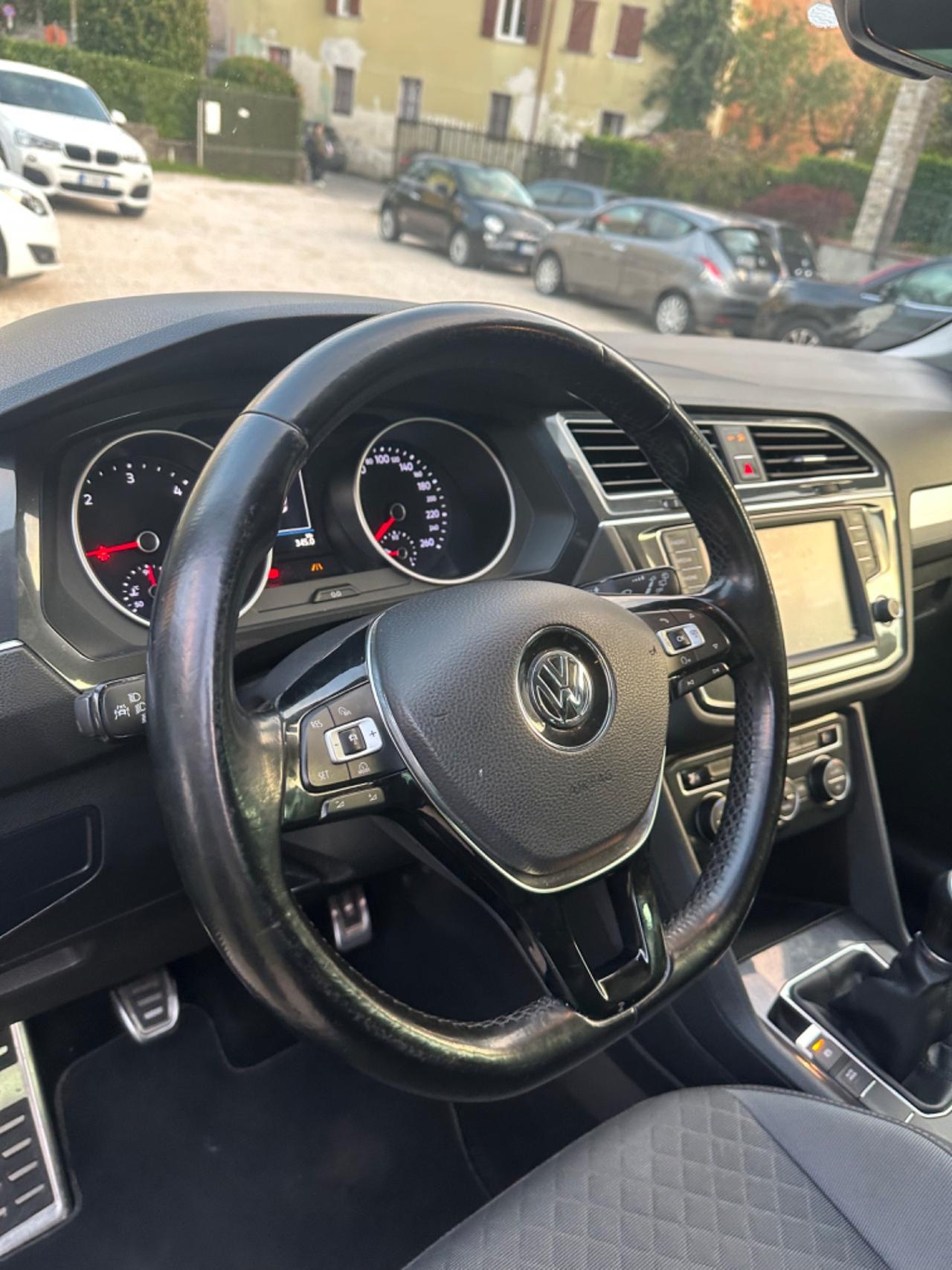 Volkswagen TIGUAN 2.0 TDI EU6B KMCERT GARANZ