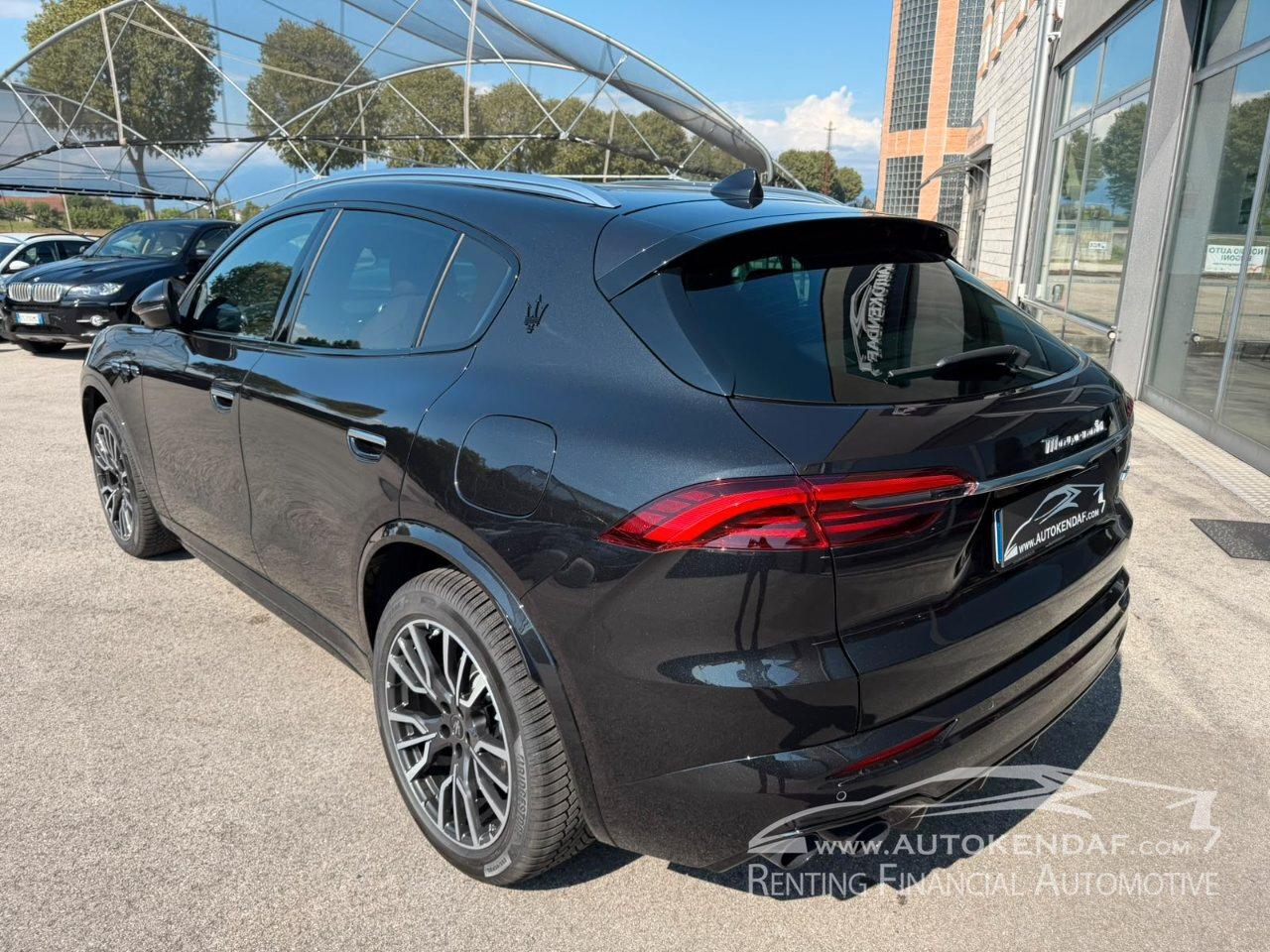 Maserati Grecale 2.0 mhev Modena 330cv auto