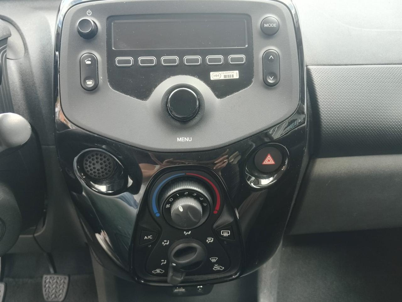 Citroen C1 VTi 72 S&S 5 porte Shine