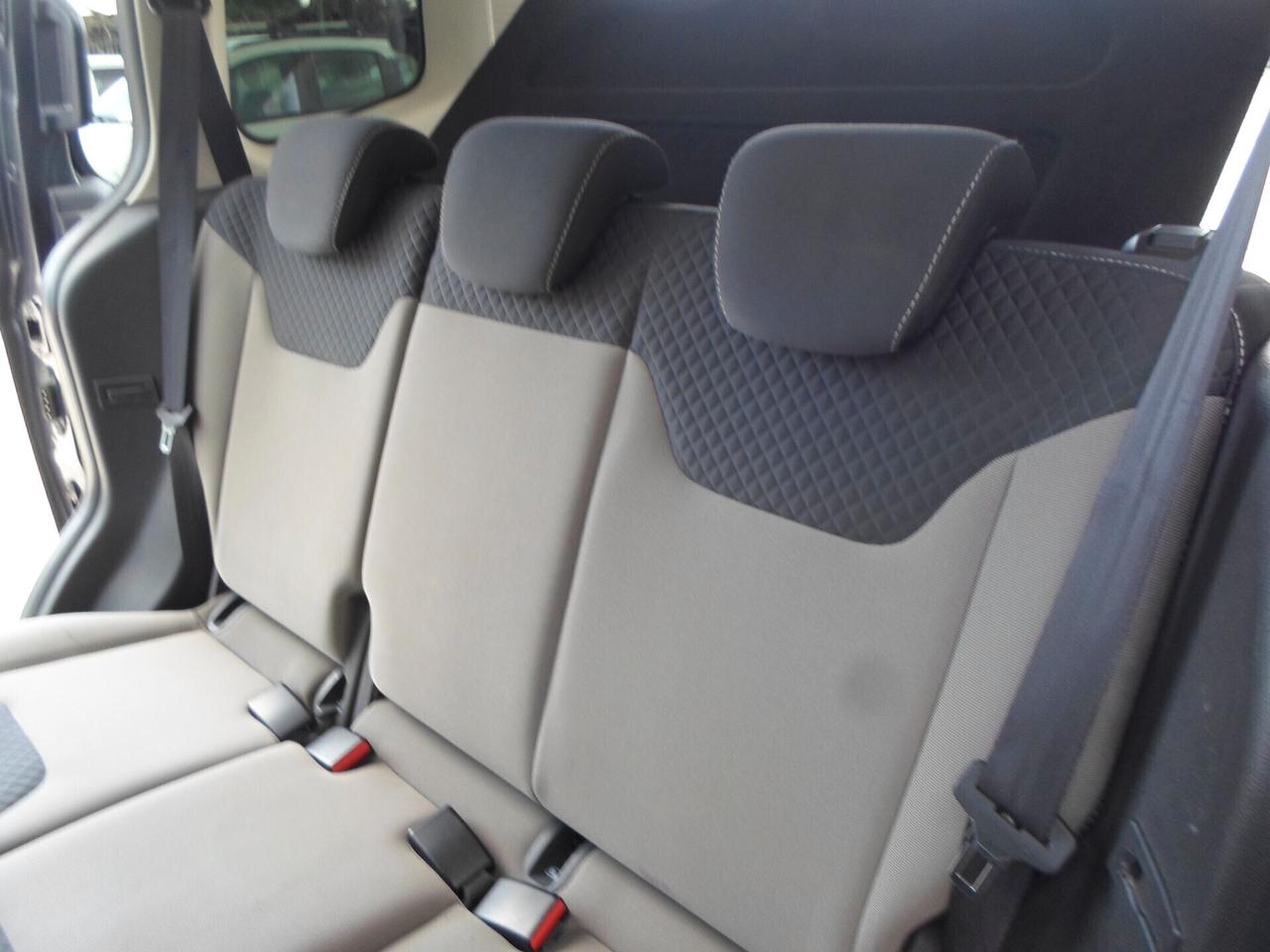 Ford Tourneo Courier 1.5 TDCI 75 CV Plus