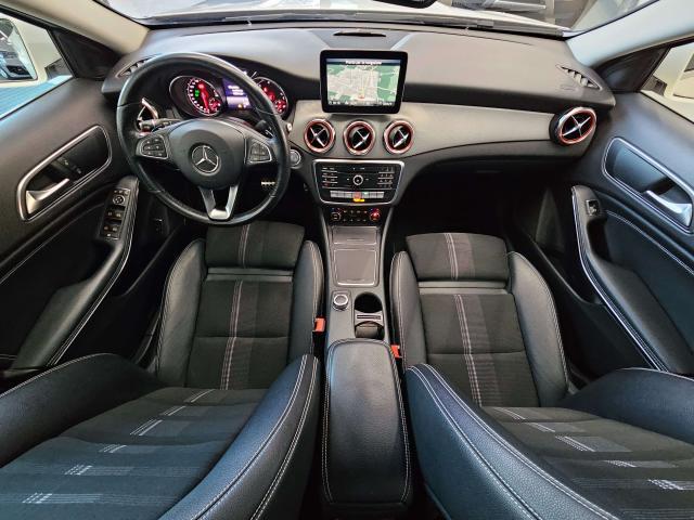 Mercedes-Benz GLA 220 GLA-X156 2017 d Sport 4matic 170cv auto