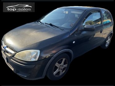 Opel Corsa 1.0 12V 3 porte Club Ok Neopatentati
