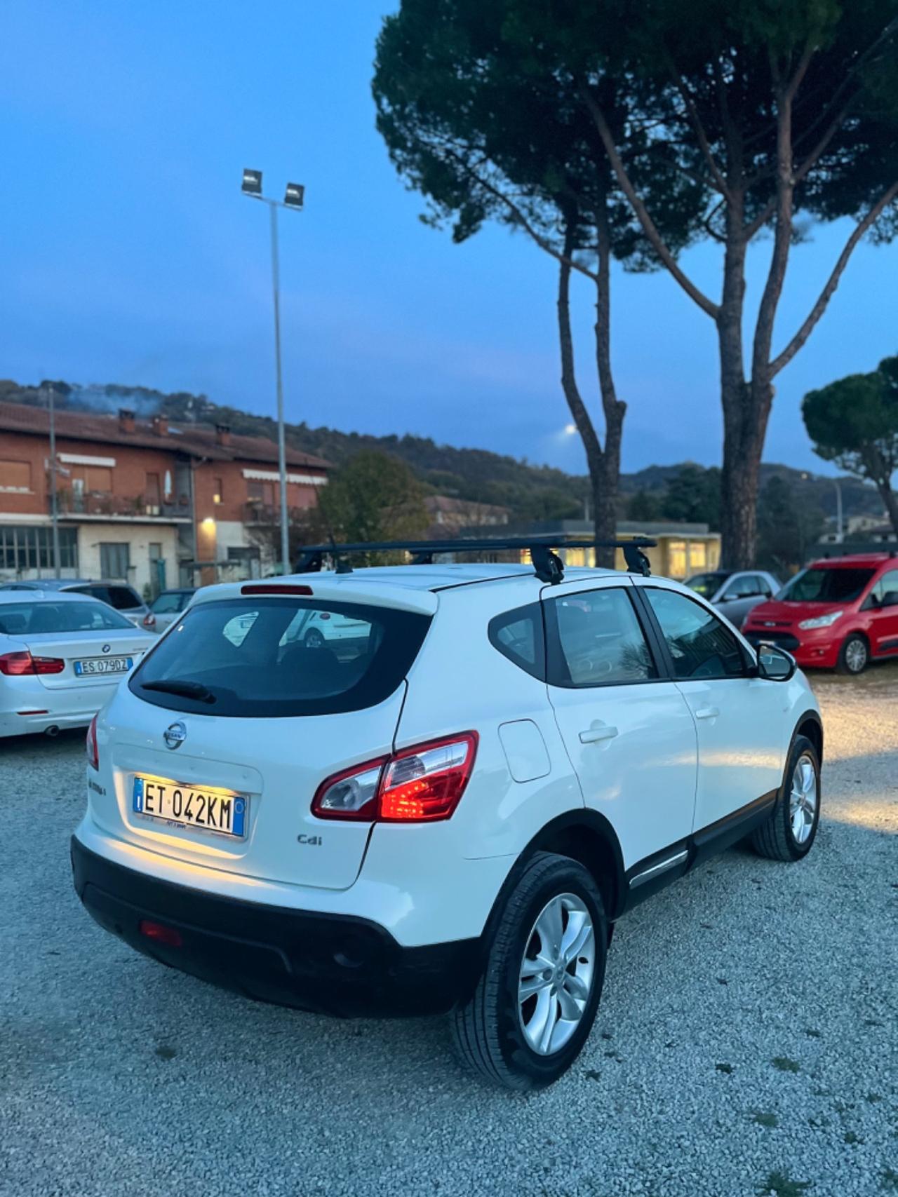 Nissan Qashqai 1.5 dCi PERFETTA SI NEOPATENTATI