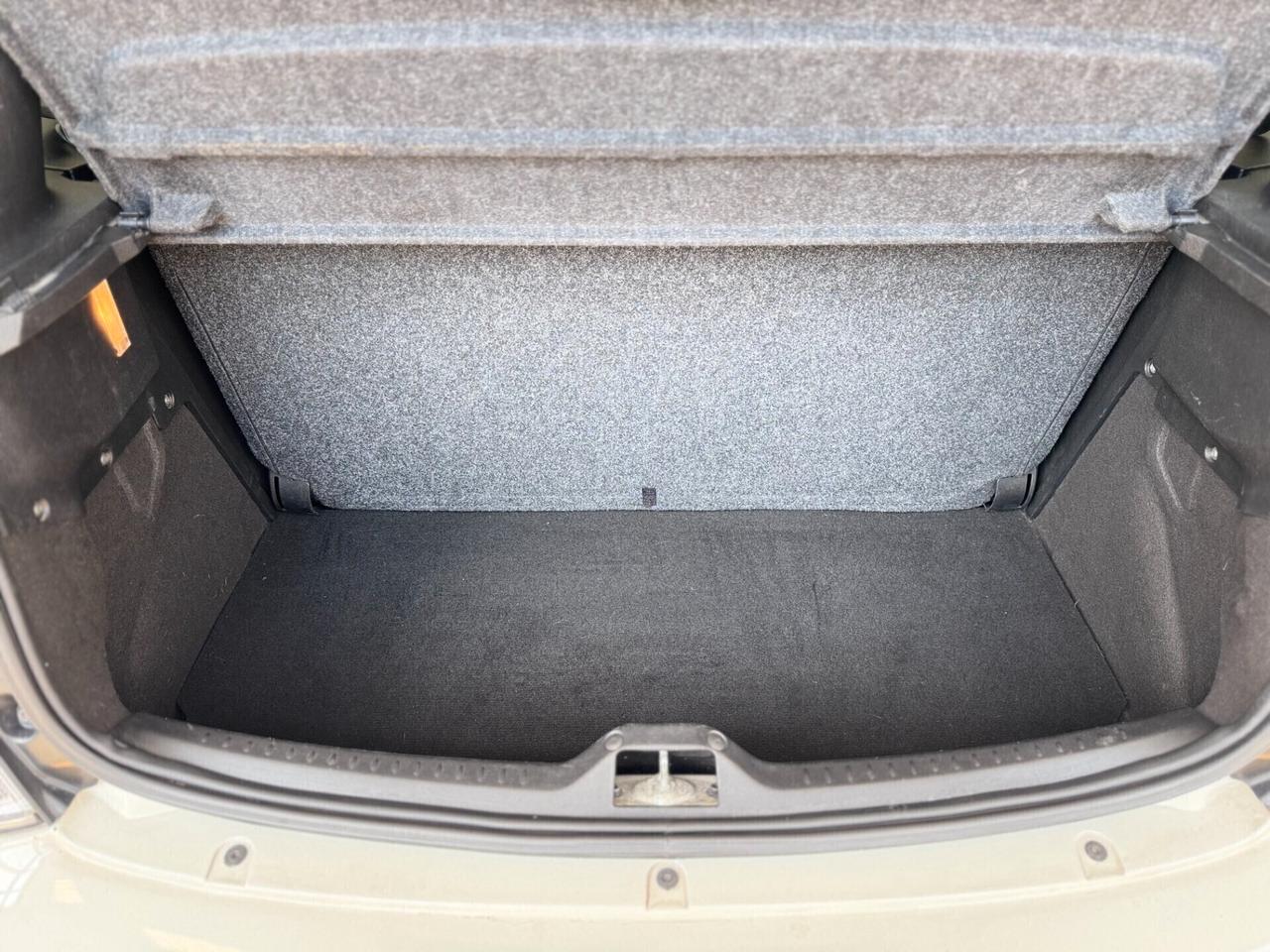 Lancia Ypsilon 1.2 Argento