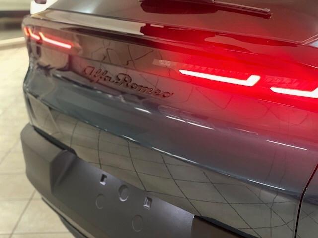 Alfa Romeo Junior 1.2 136 CV Hybrid eDCT6