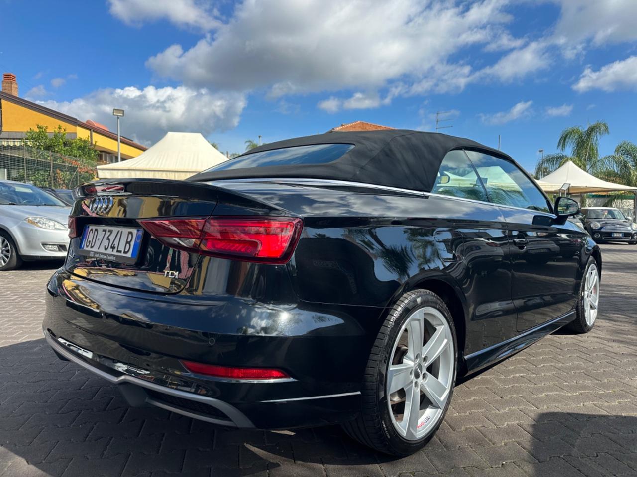 Audi A3 Cabrio 2.0 TDI S-Line stra full