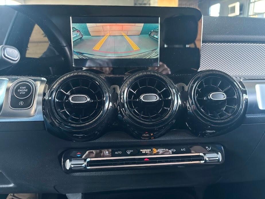 Mercedes-benz GLB 200 d Automatic Business