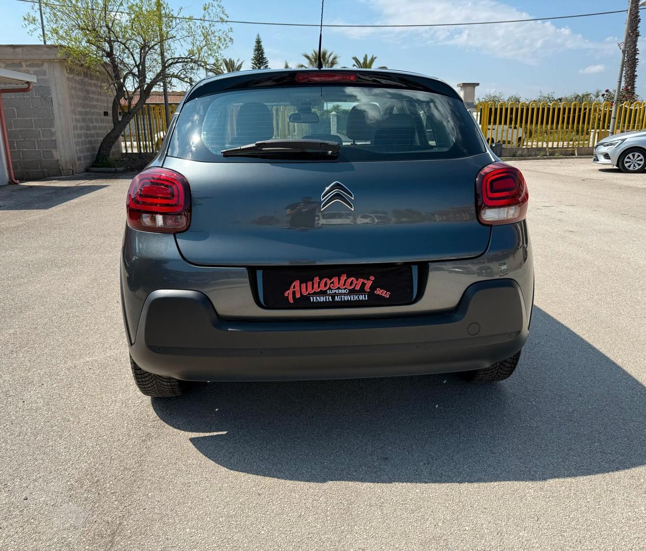Citroen C3 PureTech 82 Shine - MOTORE NUOVO