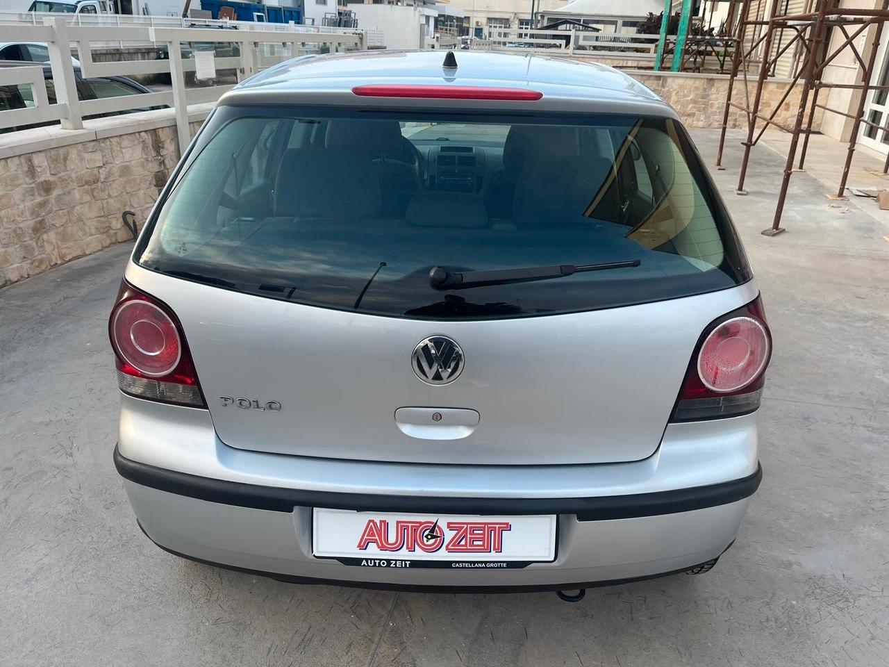 Volkswagen Polo 1.2/60CV 5p. Trendline