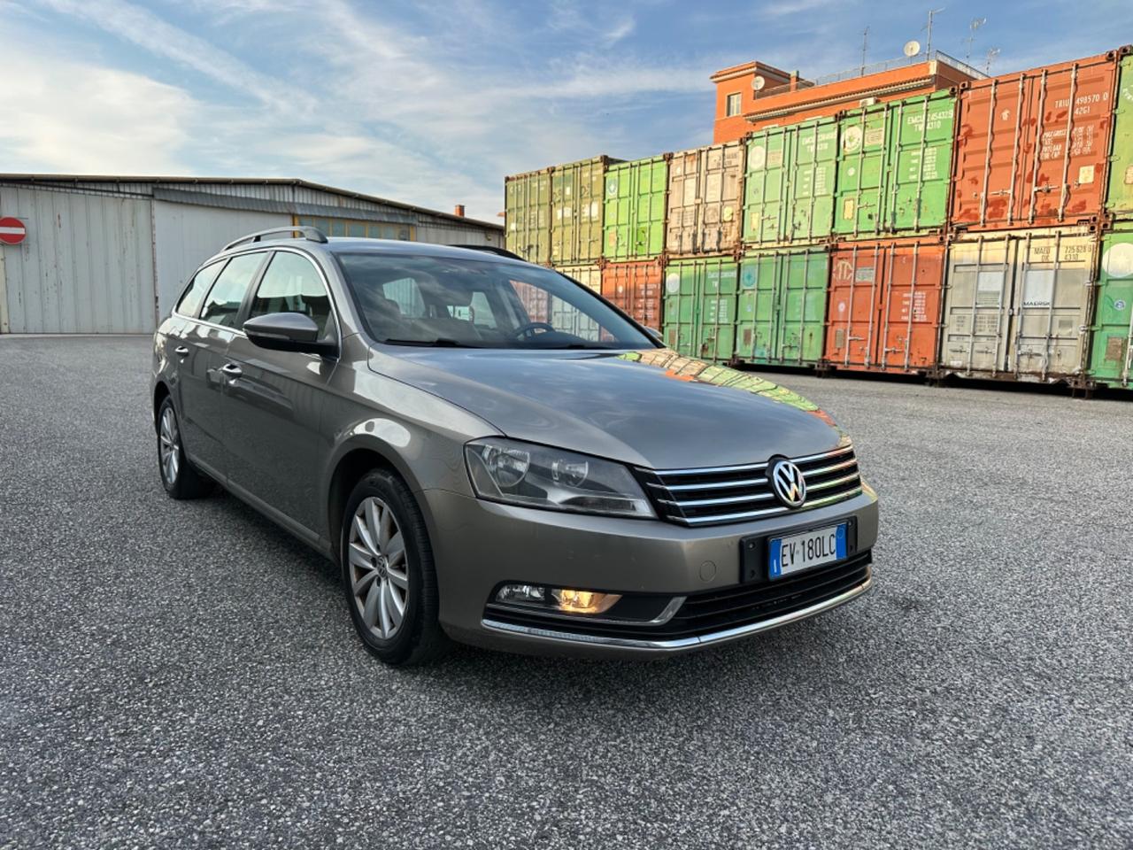 Volkswagen Passat 1.6 TDI DSG Comfortline BM.Tech. FULL