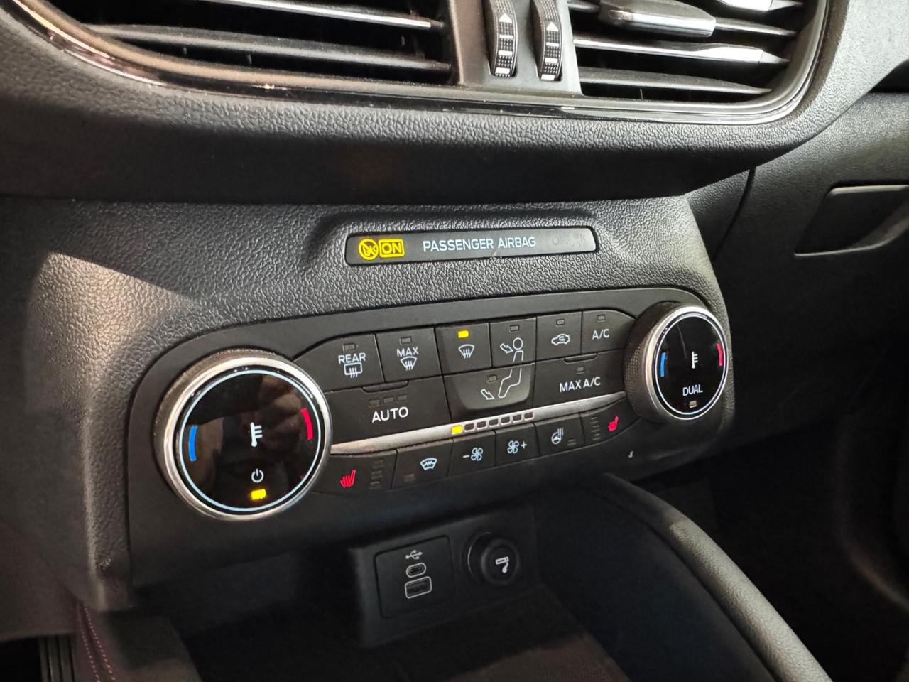 FORD Kuga II 2017 2.0 EcoBlue 120 CV aut. 2WD ST-Line - VARI COLORI!