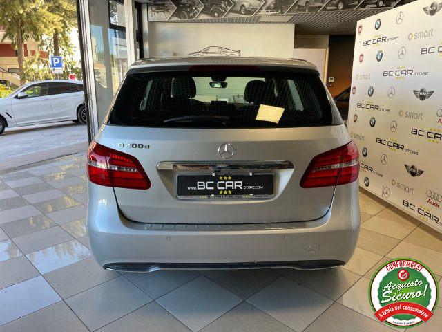 MERCEDES-BENZ B 200 d Aut. Sport *FULL LED*CAMERA