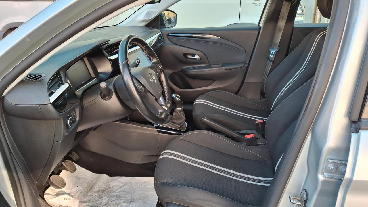 Opel Corsa 1.2 Design & Tech