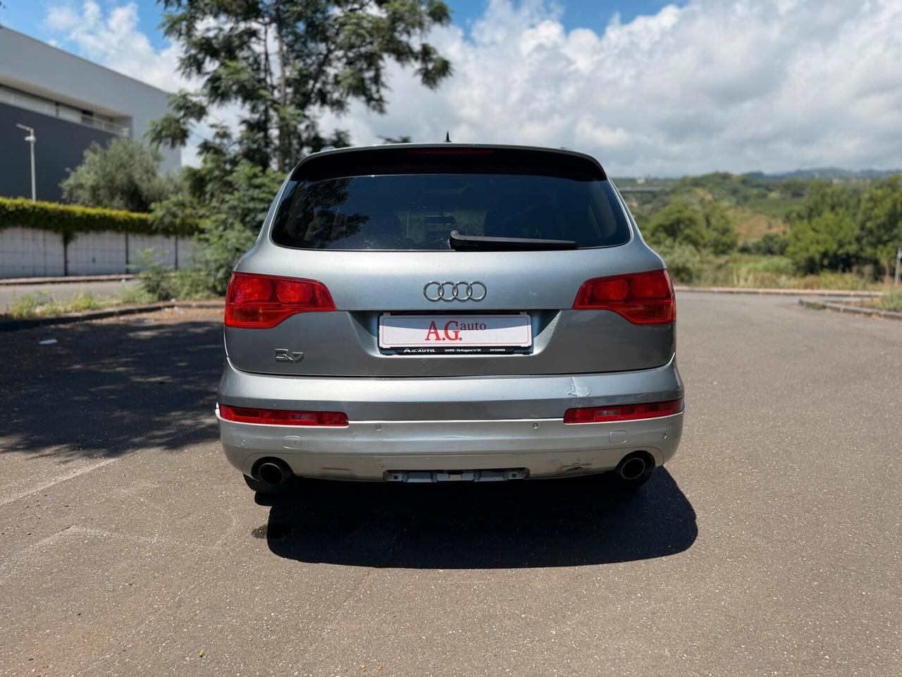 Audi Q7 3.0 V6 TDI 233CV quattro tiptronic NO SUPER BOLLO - 7 POSTI