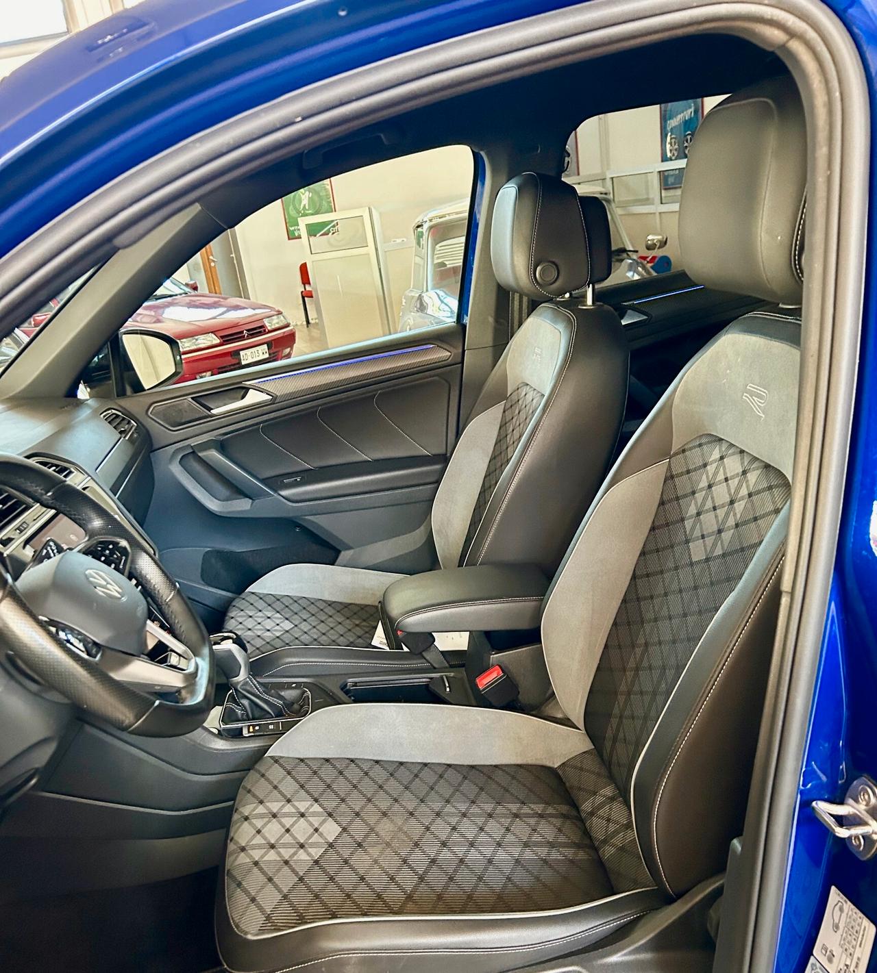 Volkswagen Tiguan 2.0 TDI 150 CV DSG R-Line