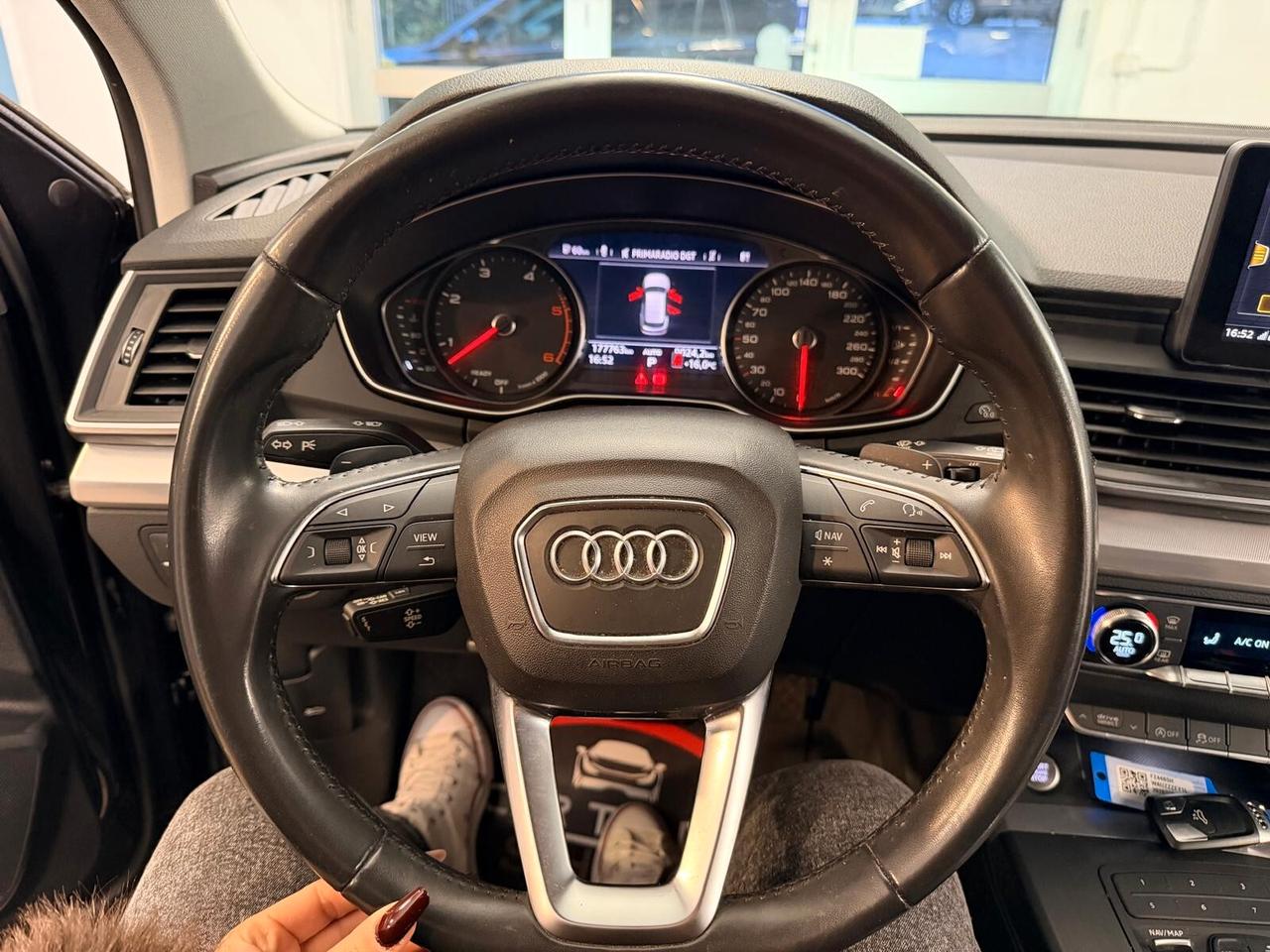 Audi Q5 45 TDI quattro S tronic Business Design 2019