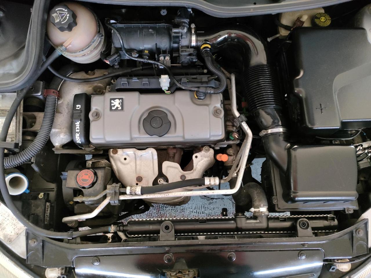 Peugeot 206 1.4 5p. XT