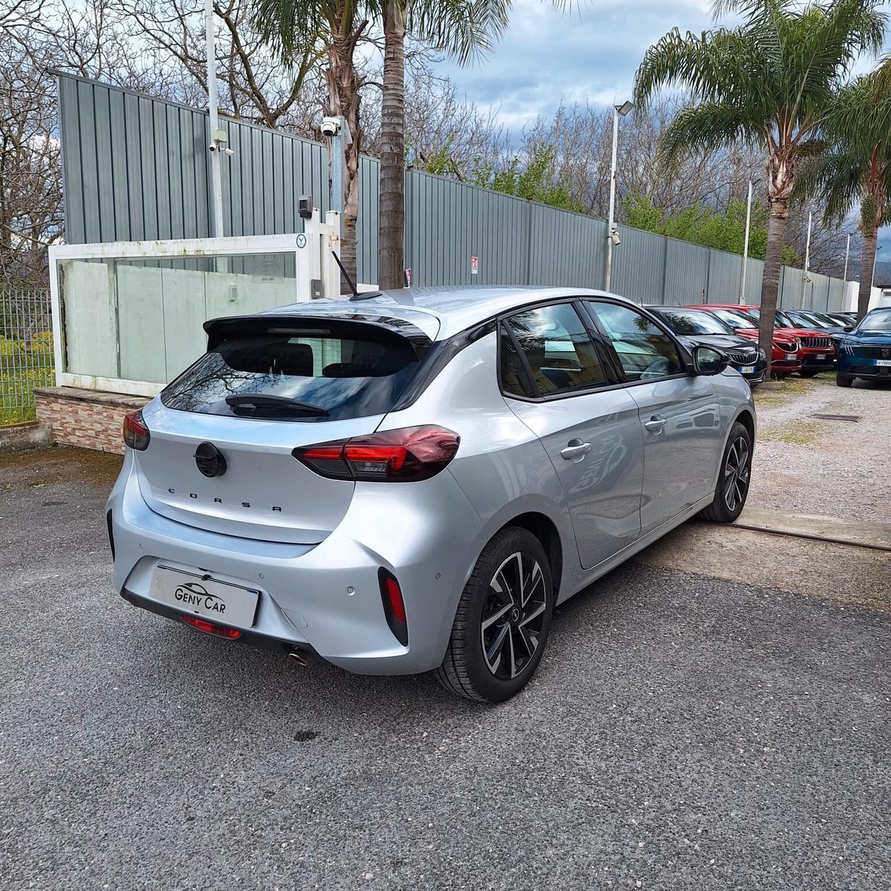 Opel Corsa Hybrid 110 CV aut. GS