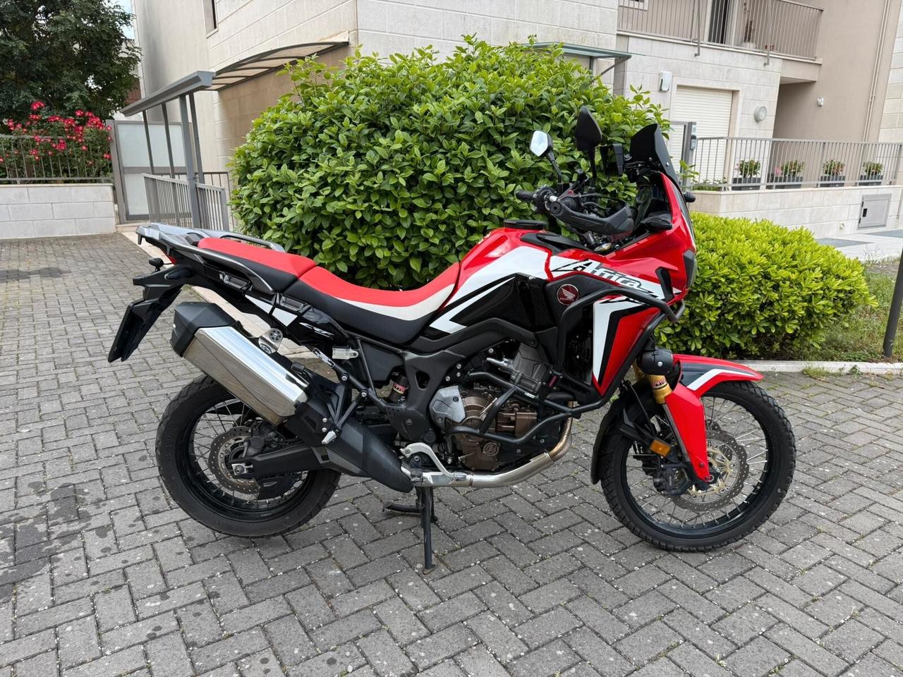 Honda AFRICA TWIN CRF 1000 adventure sport DCT