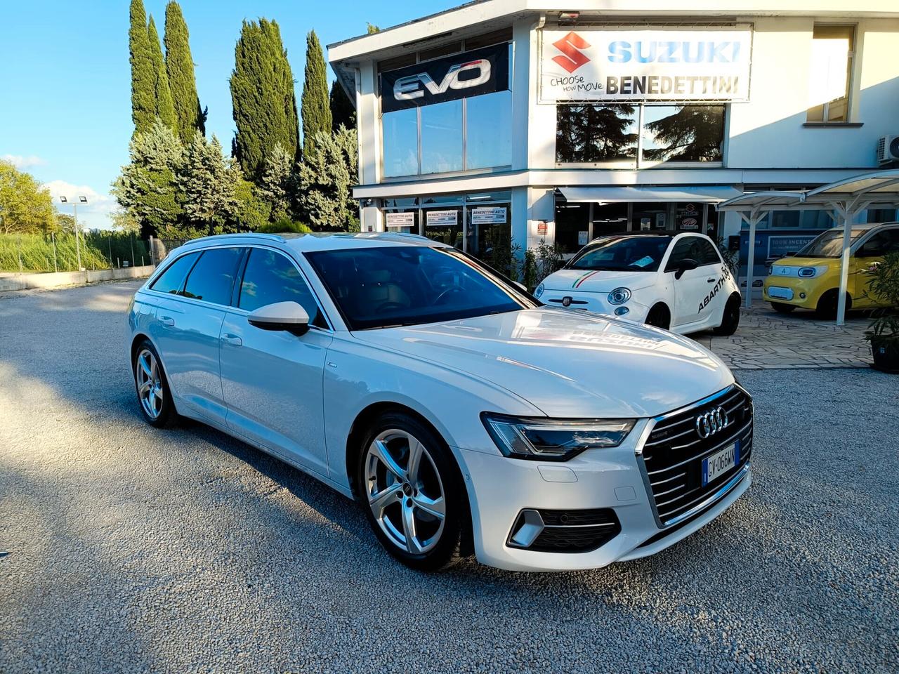 Audi A6 Avant 40 TDI S-Line Quattro Tua a 493€/Mese