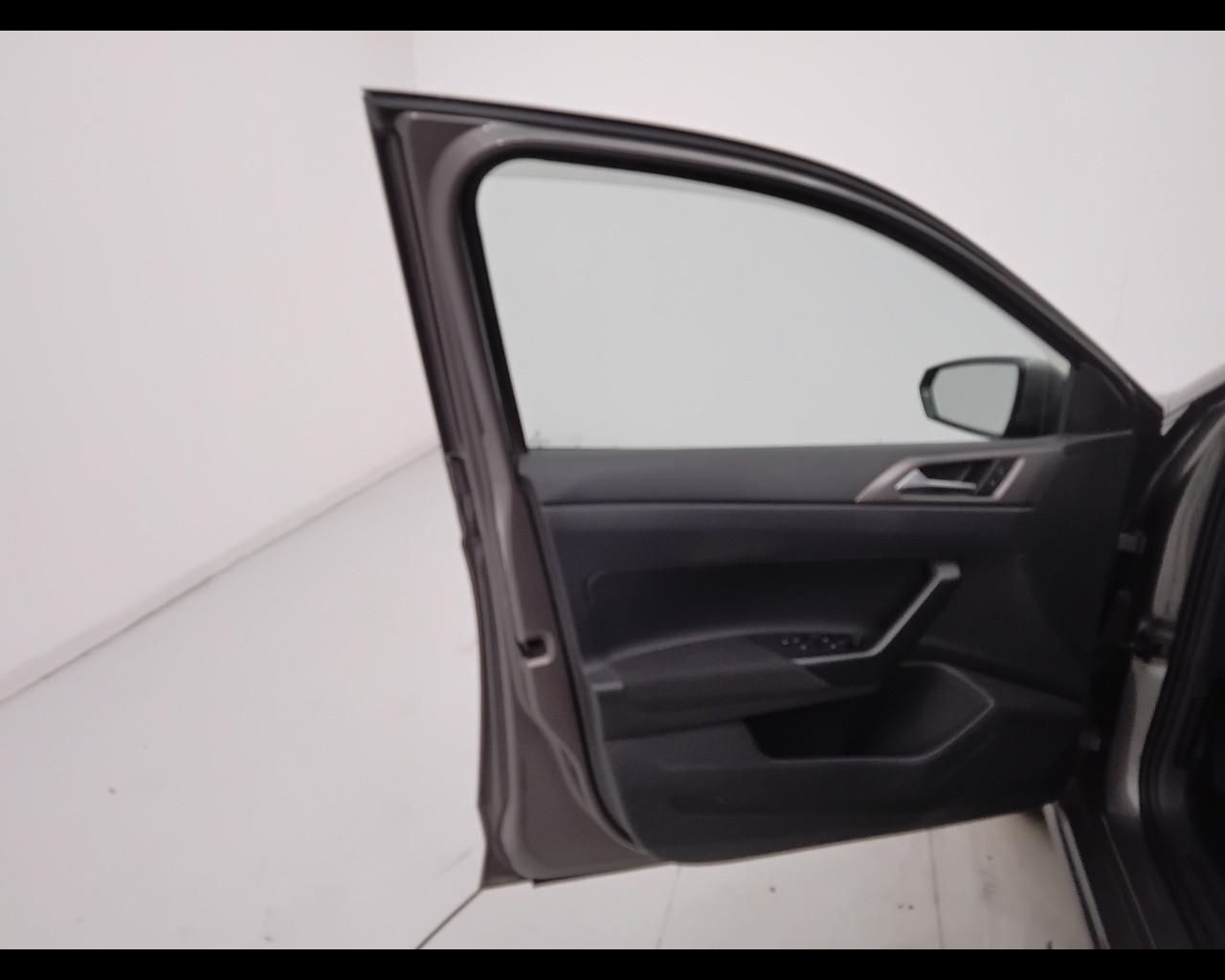 VOLKSWAGEN Polo VI 2017 - Polo 5p 1.6 tdi Highline 95cv