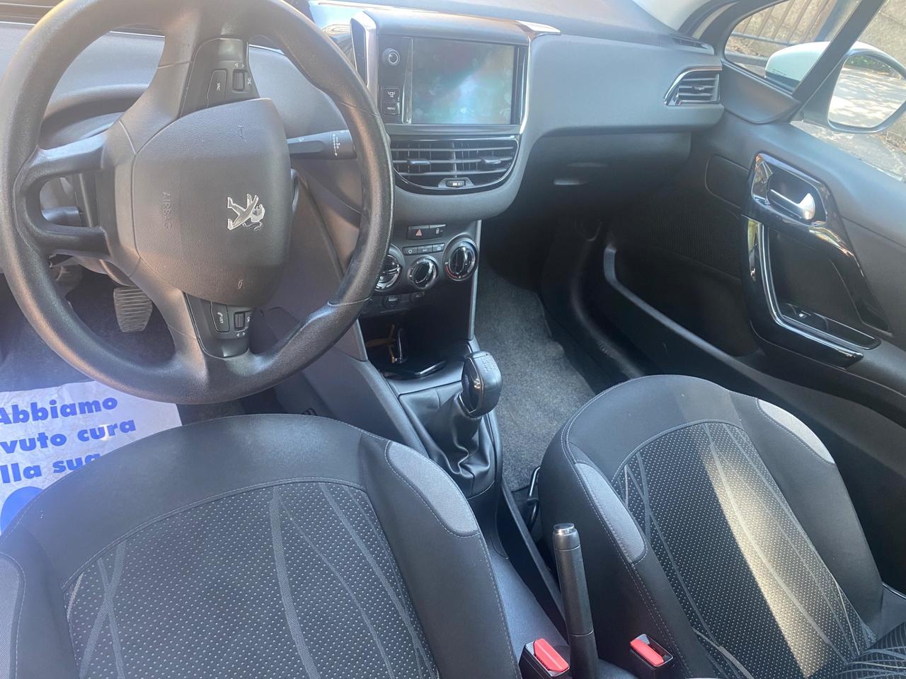 Peugeot 208 1.4 HDi 68 CV 3 porte Allure