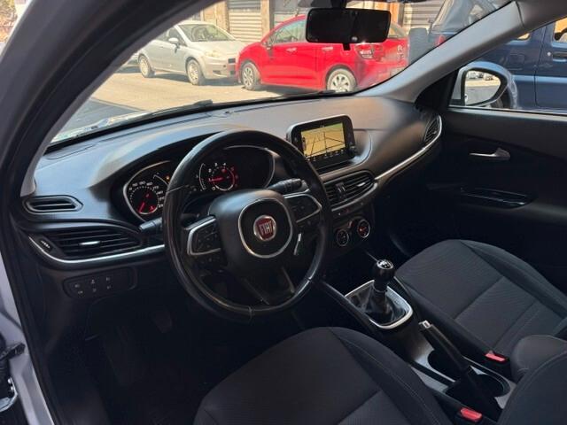 Fiat Tipo 1.3 Mjt S&S SW Lounge