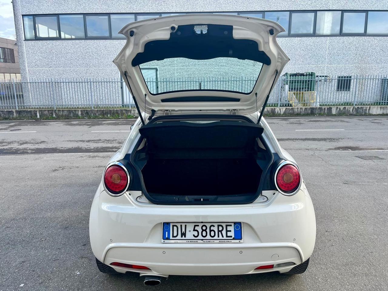 Alfa Romeo MiTo 1.4GPL 181.000km 2010 per neopatentati