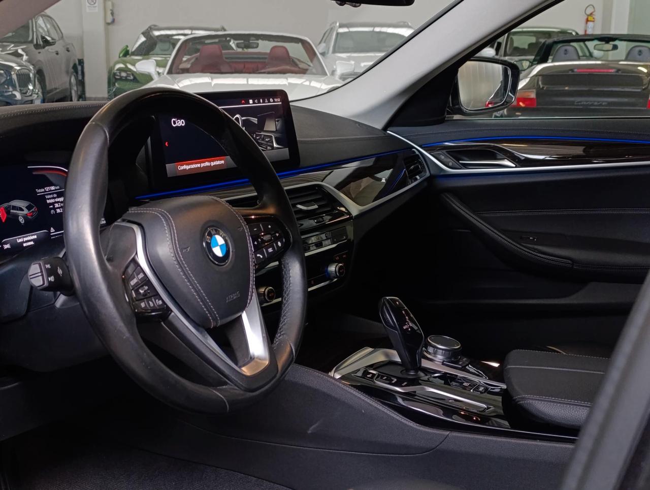 BMW 520 d Touring mhev 48V Luxury auto