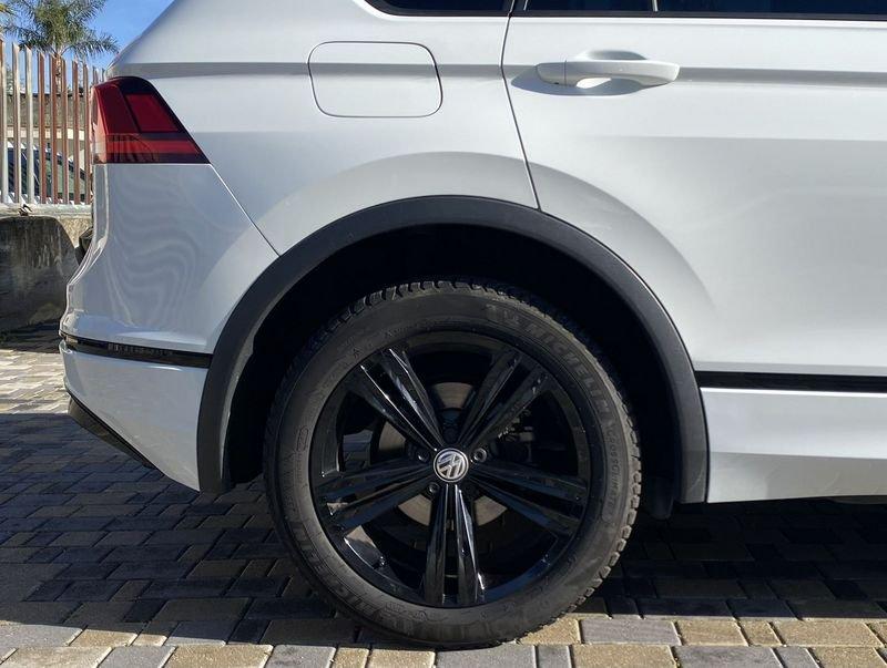 Volkswagen Tiguan Sport Black Edition 2.0 TDI 150CV DSG 4MOTION