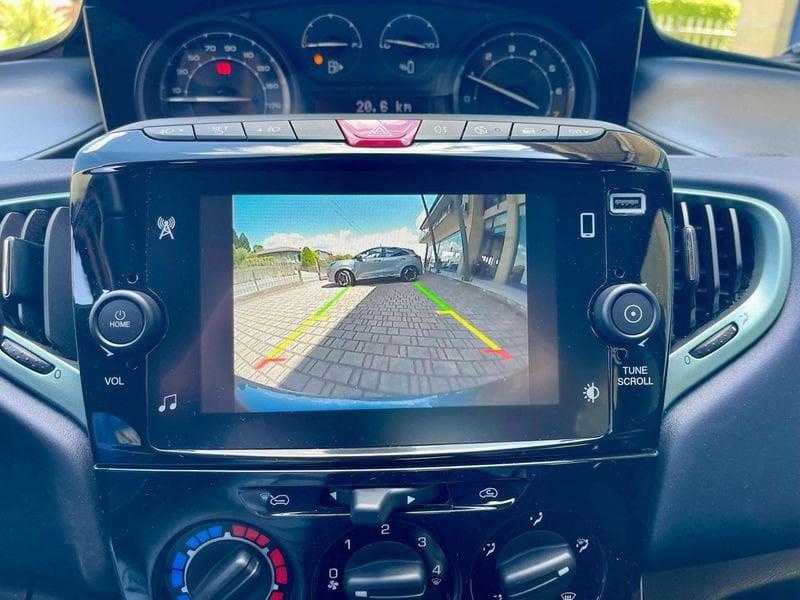 Lancia Ypsilon 1.0 FireFly 70CV S&S Hybrid Platino - AZIENDALE