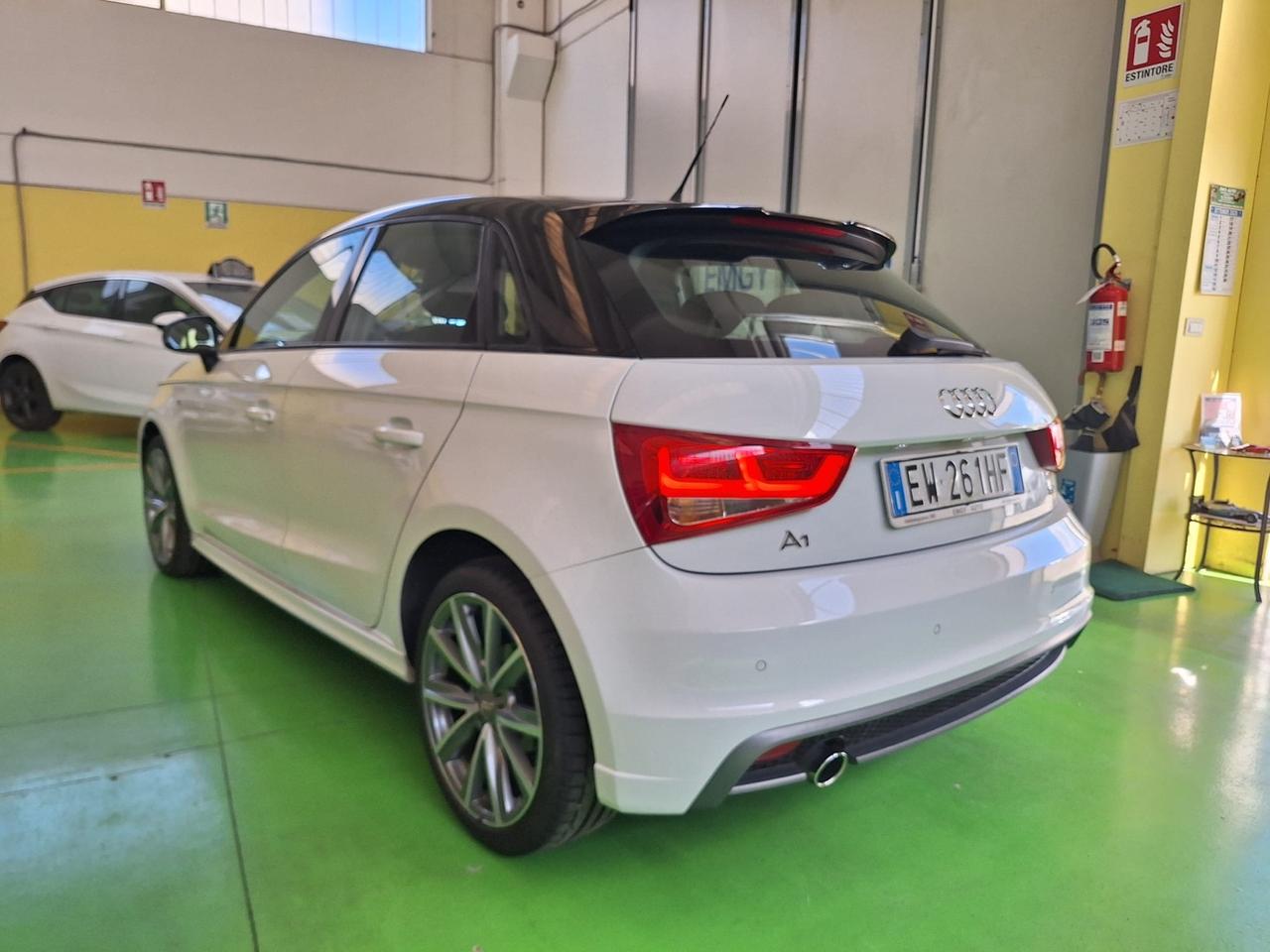 Audi A1 1.6 TDI S line edition