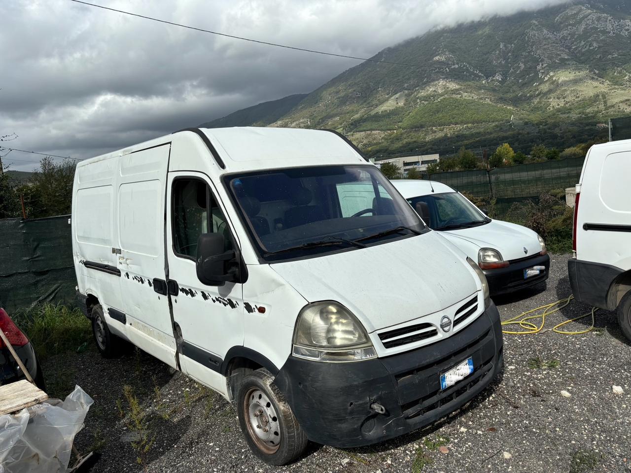 RENAULT INTERSTAR Furgone MOTORE ROTTO