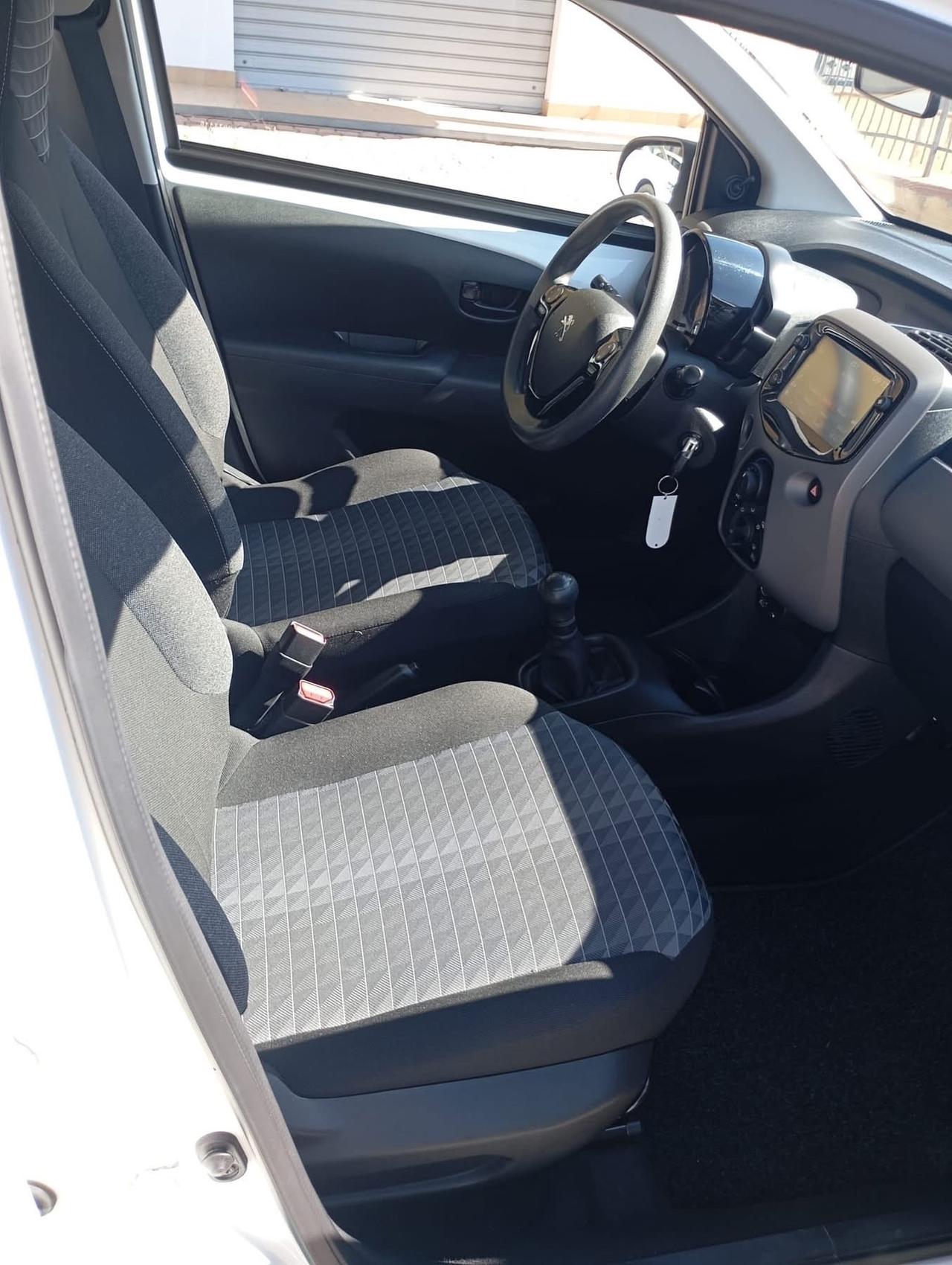 Peugeot 108 VTi 72 ETG 5 porte Allure TOP!