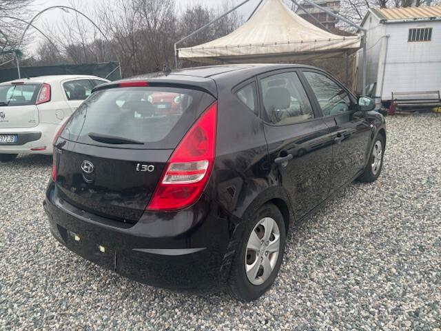 Hyundai i30 1.4 16V 109CV 5p. BlueDrive GPL