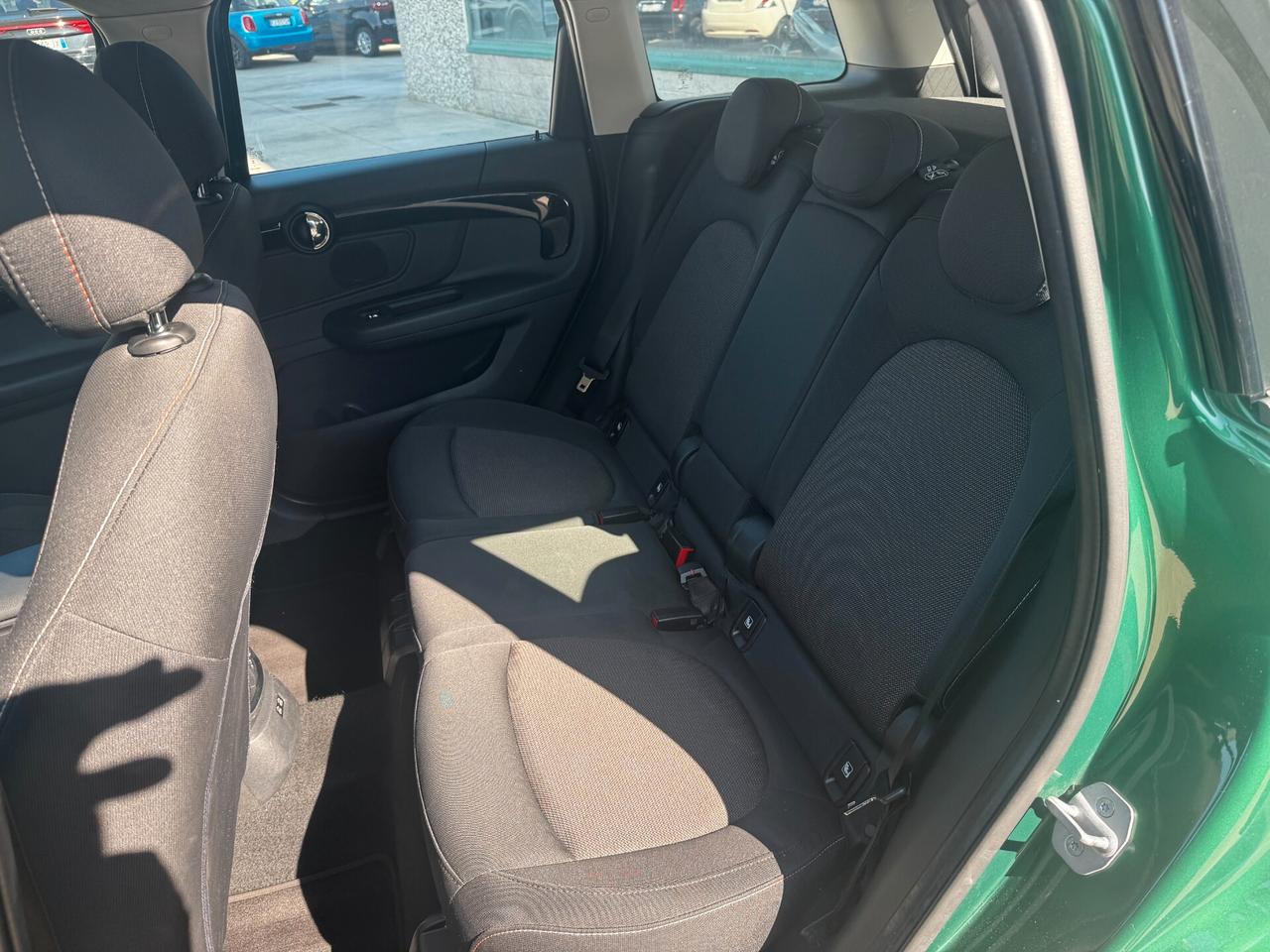 Mini Cooper Countryman 1.5 Essential