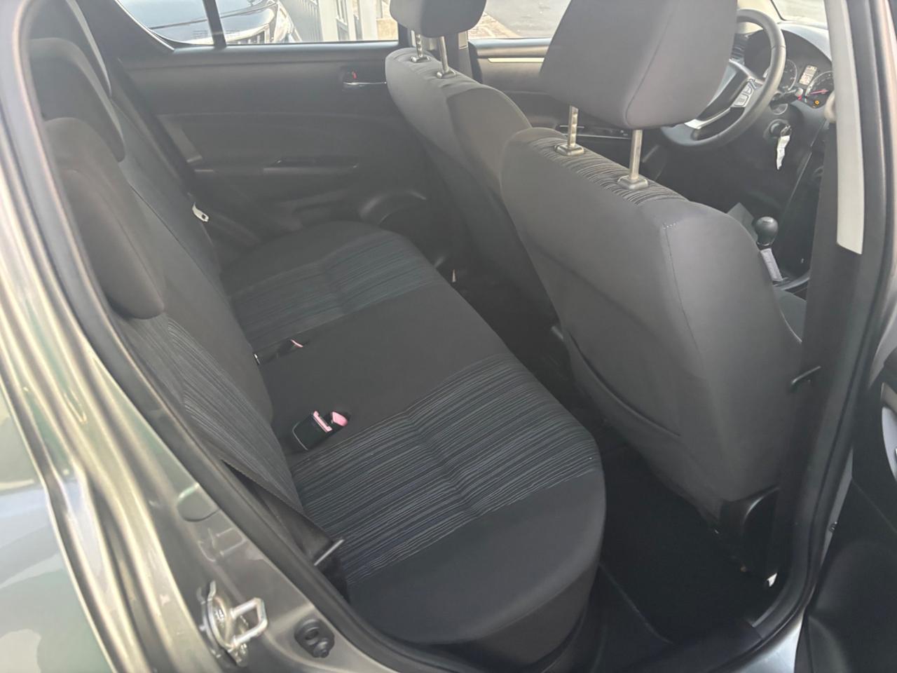 Suzuki Swift 1.3 DDiS 5 porte B-Top