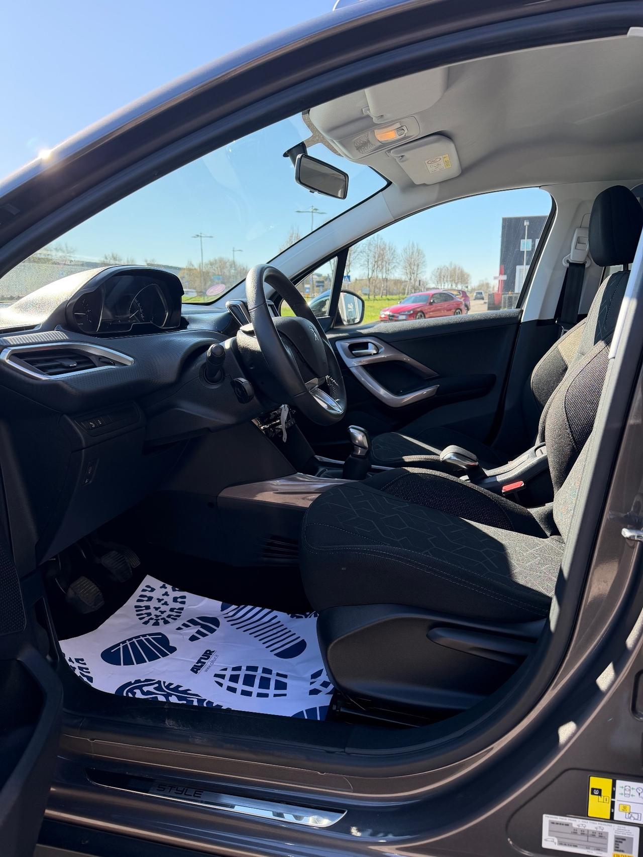 Peugeot 2008 Neopatentati