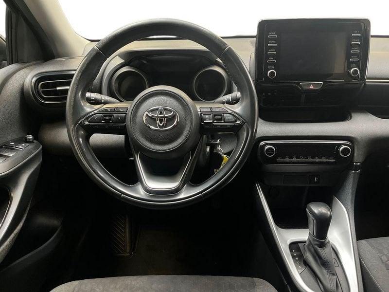 Toyota Yaris Hybrid Trend MY22