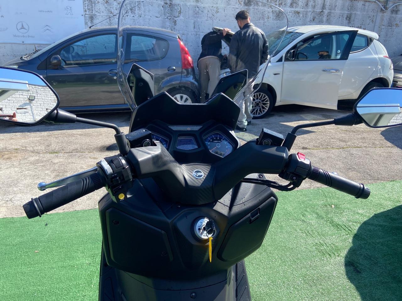 Sym Joymax 300 z+300