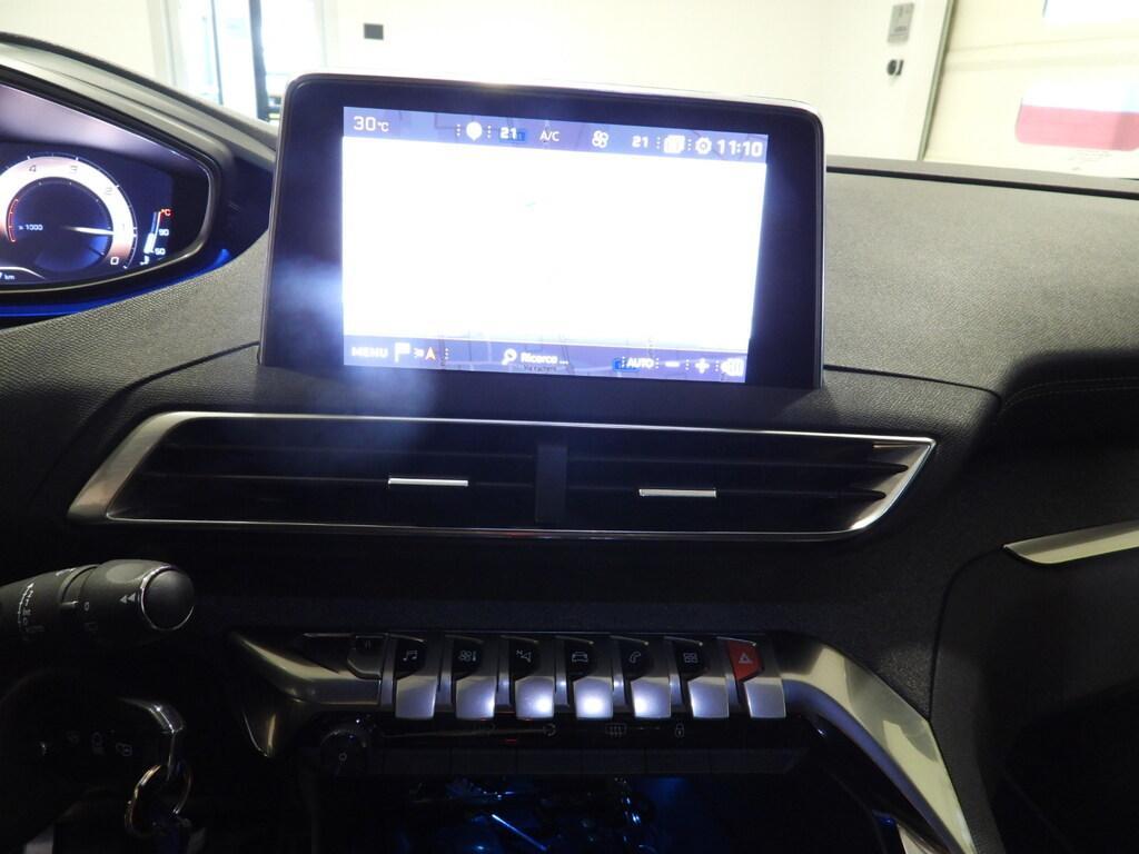 Peugeot 3008 2.0 BlueHDi Business